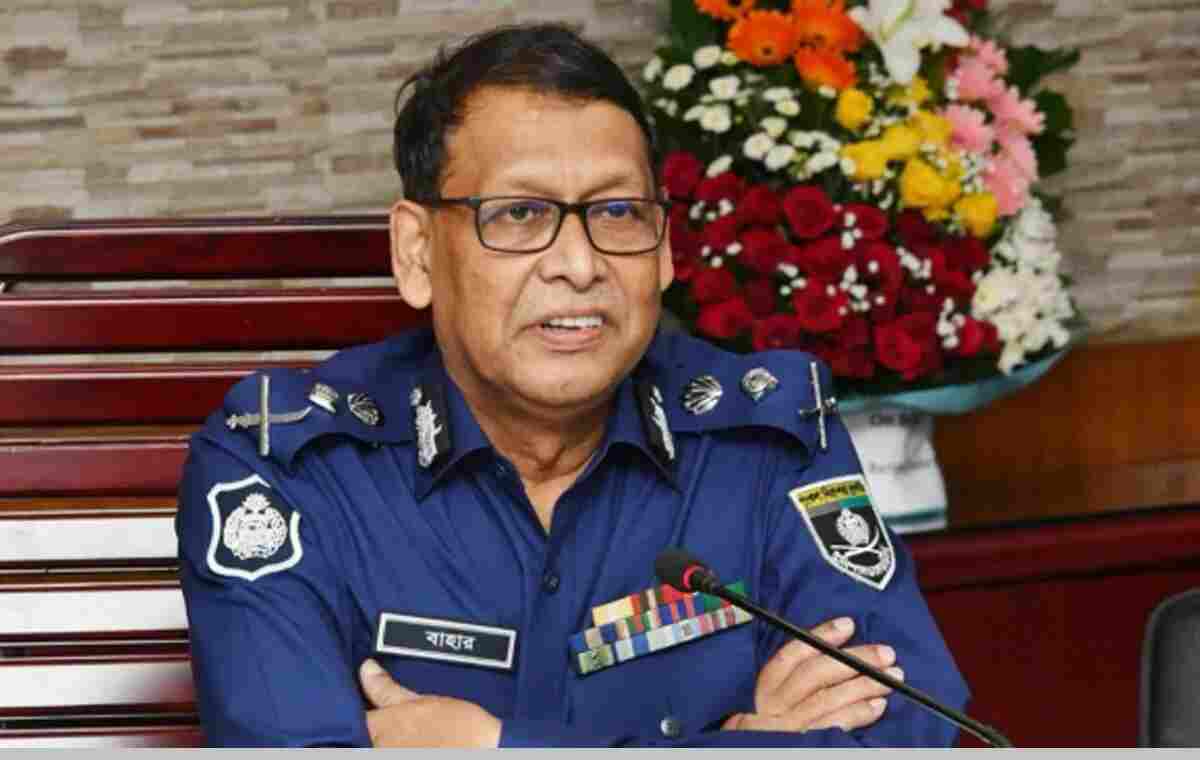 আইজিপি হিসেবে দায়িত্ব নিলেন বাহারুল আলম